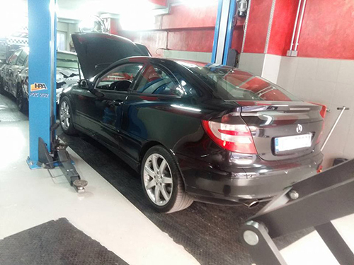 Service MERCEDES CLK200