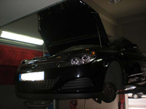 Service OPEL ASTRA GTC 1600cc TURBO