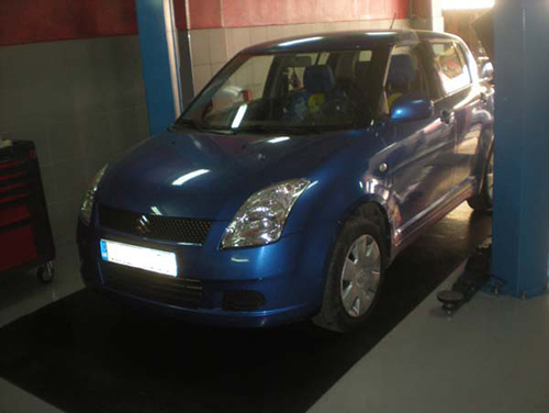 Service SUZUKI SWIFT 1300cc
